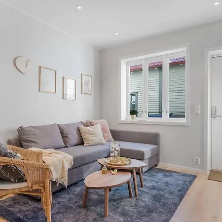 Lejlighed Ground Floor Studio, Private And Practical. Ng37 Bergen