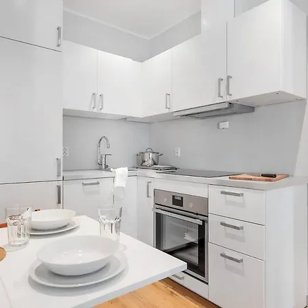 Lejlighed Ground Floor Studio, Private And Practical. Ng37 *